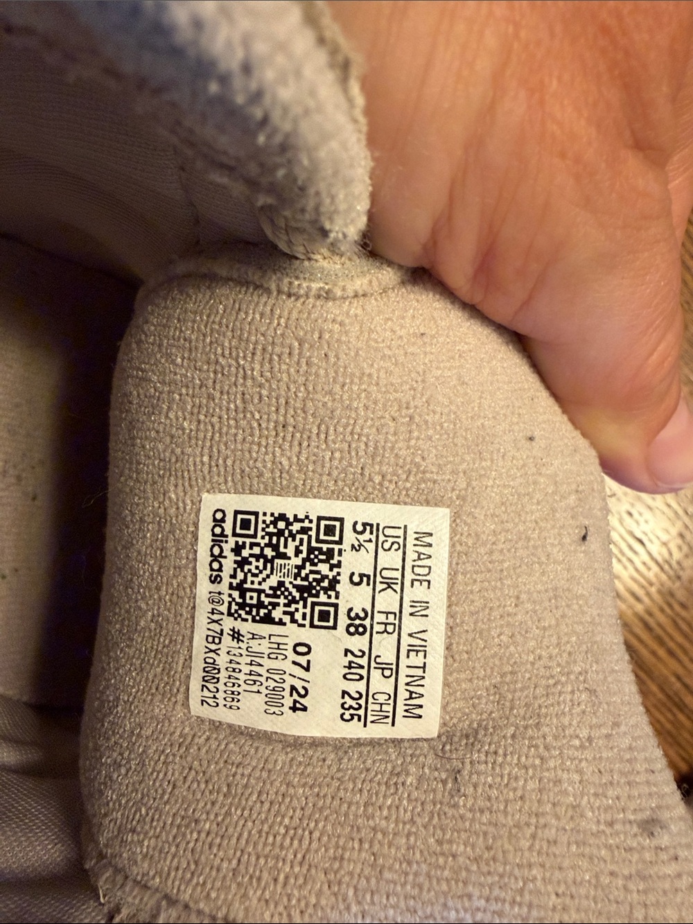 adidas Kids, Youth Campus Suede Sneakers in Wonder Beige and Cloud White - Picture 12 of 12
